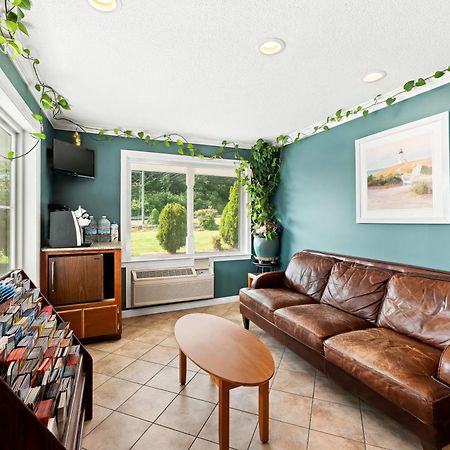 Americas Best Value Inn Stonington Mystic Exterior foto