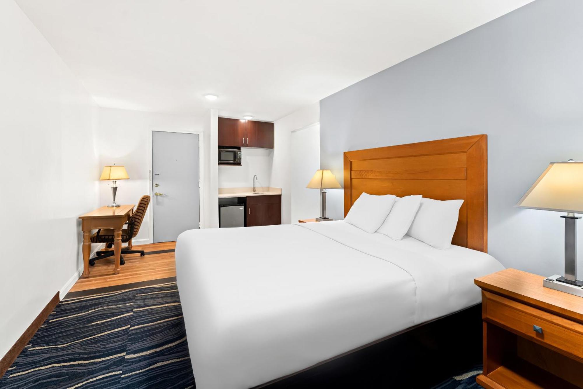 Americas Best Value Inn Stonington Mystic Exterior foto